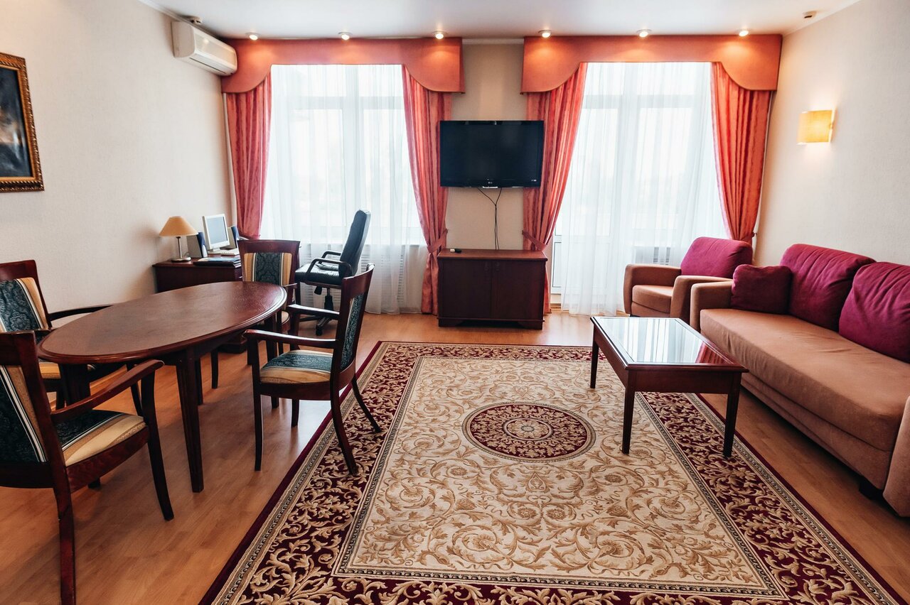 Гостиница Николаевский Вологда-90