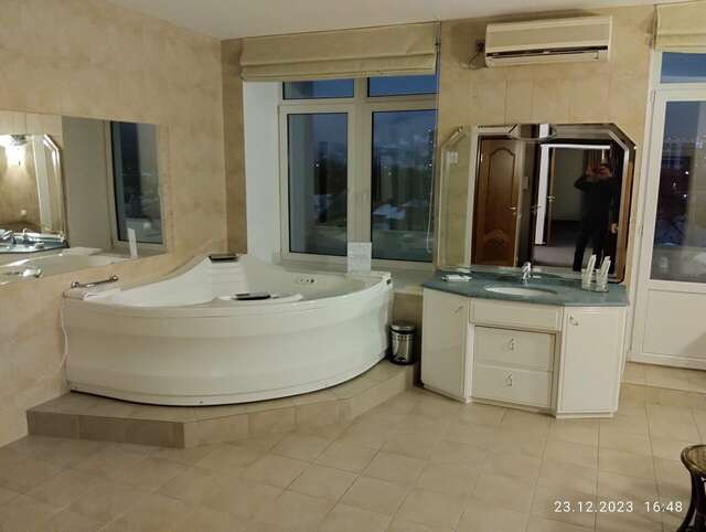 Гостиница Николаевский Вологда-182